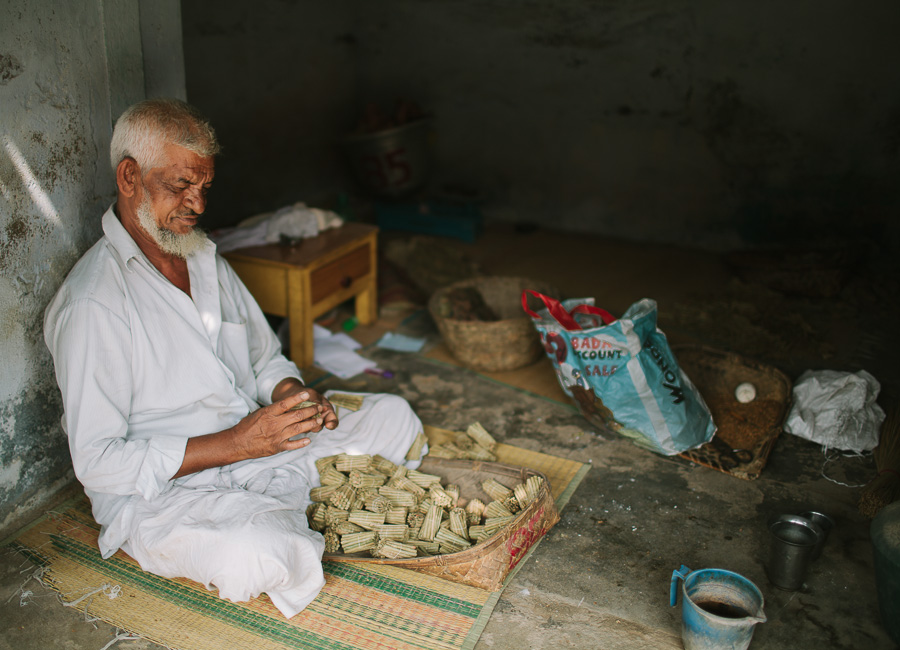 Destination Photographer India Beedie production Chinnalapuram Vellore Tamil Nadu Destination Photographer India Beedie production Chinnalapuram Vellore Tamil Nadu