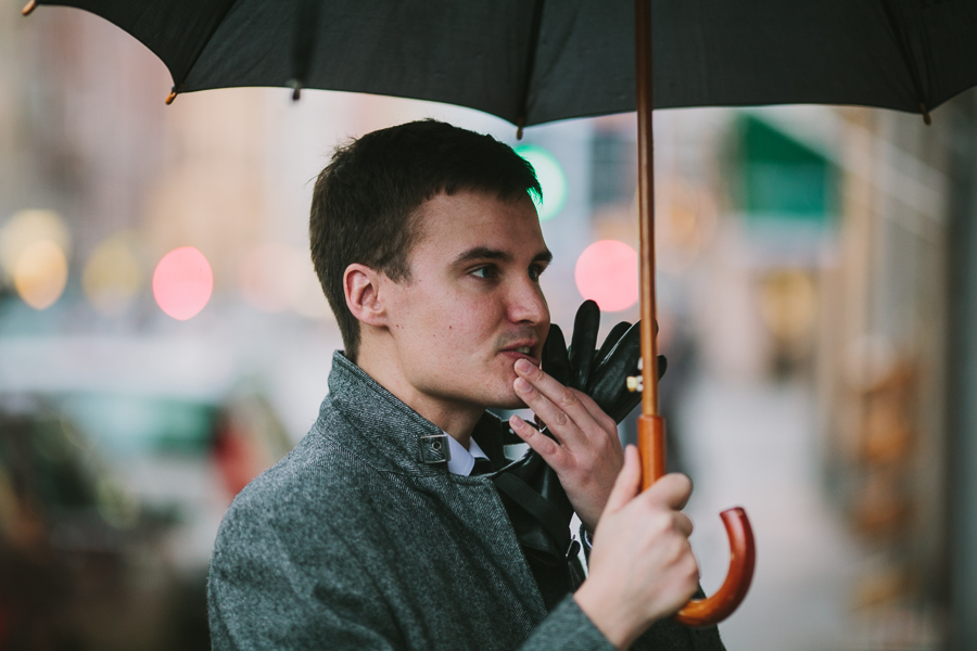 Bröllopsfotograf Man med paraply