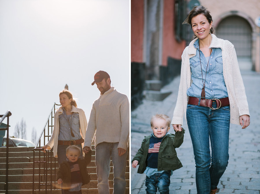 Familjeporträtt Gamla Stan Familjen på promenad vid slottet